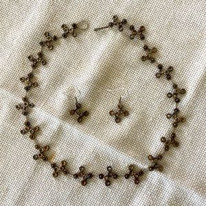 Unique necklace and earrings set